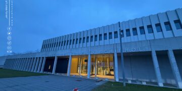 اليوم الاول من جلسات محاكمة حسناء المتهمة بالانضمام إلى تنظيم داعش، في هولندا